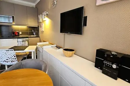 Paris Porte De Versailles Cosy Lodge 1 Appart H&ocirc;tel Parking, Wifi 4 Pers, Appartement près de la Porte de Versailles - Photo 22