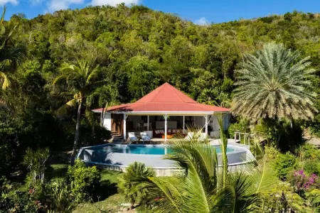 Villa Calico, Villa à Grand-Bourg avec piscine à débordement - Photo 1