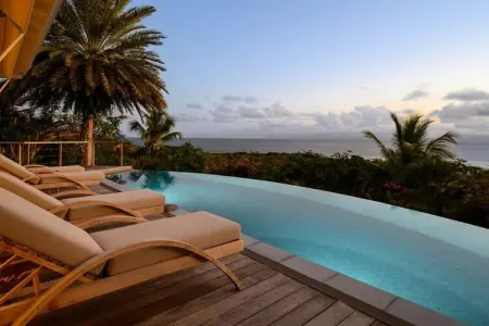 Villa Calico, Villa à Grand-Bourg avec piscine à débordement - Photo 15