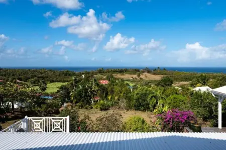 Villa Blanche, Villa à Marie-Galante avec piscine à débordement - Photo 9