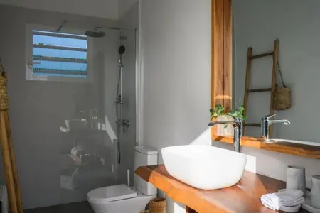 Villa Paloma, Villa à Grand-Bourg avec piscine à débordement - Photo 36