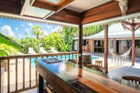 Villa Catalunya, Villa à Anse-Bertrand avec Piscine Privée - Photo 1