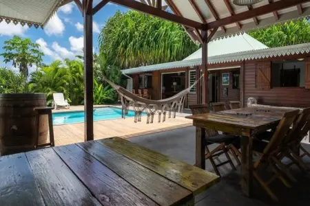 Villa Catalunya, Villa à Anse-Bertrand avec Piscine Privée - Photo 4
