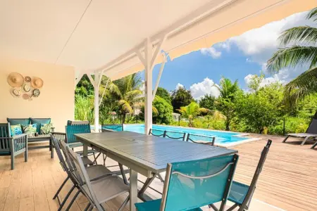 Villa Le Maroni, Villa à Le Lamentin avec Piscine Privée - Photo 4