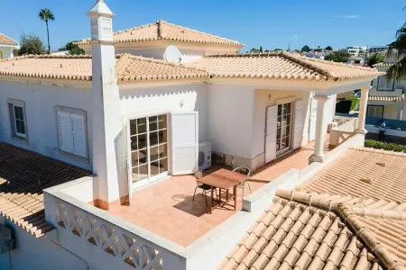 Maison à Guia, Villa à Gale avec piscine près de la plage de Gale - Photo 2