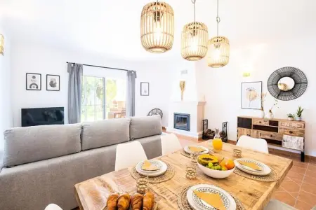 Appartements à Gale, Villa à Galé avec piscine et plages - Photo 3