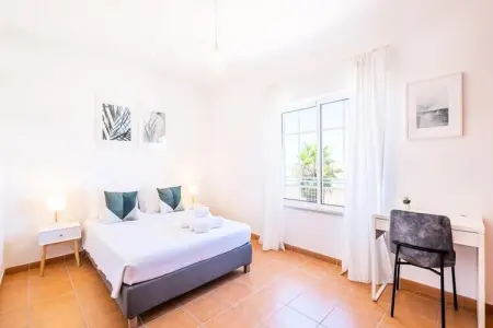 Appartements à Gale, Villa à Galé avec piscine et plages - Photo 12