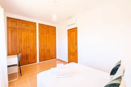 Appartements à Gale, Villa à Galé avec piscine et plages - Photo 14