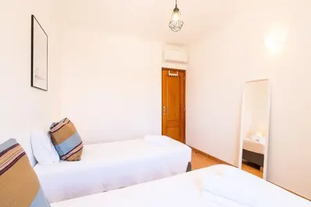 Appartements à Gale, Villa à Galé avec piscine et plages - Photo 21