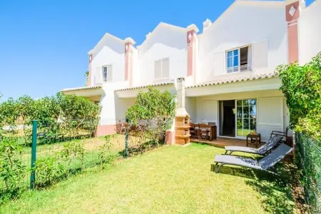 Appartements à Gale, Villa à Galé avec piscine et plages - Photo 32