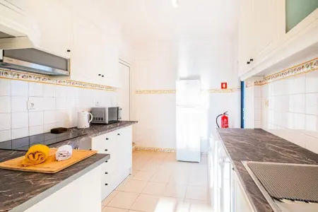 Maison à Albufeira, Villa à Galé près de la plage Galé - Photo 5