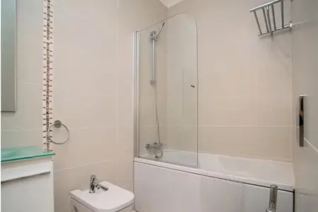 Central Modern 2-bed Apartment Arma&ccedil;&atilde;o De Pera, Appartement à Armação de Pêra près de la plage - Photo 13