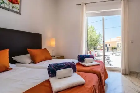 Casa Laranja Villa Loul&eacute;, Villa en Algarve avec piscine privée - Photo 11