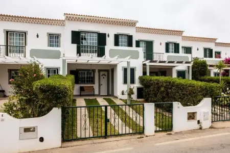 Casa Primavera Albufeira, Maison à Albufeira avec piscine et jardin - Photo 2