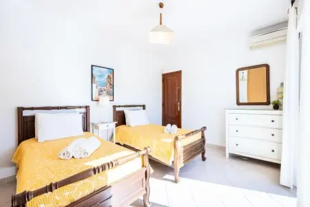 Villa Dos Netos Albufeira, Villa à Galé avec piscine près São Lourenço - Photo 13