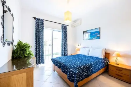 Villa Dos Netos Albufeira, Villa à Galé avec piscine près São Lourenço - Photo 23