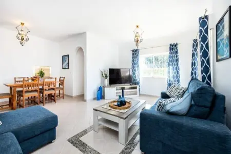 Villa Dos Netos Albufeira, Villa à Galé avec piscine près São Lourenço - Photo 29