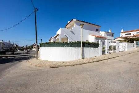 Villa Dos Netos Albufeira, Villa à Galé avec piscine près São Lourenço - Photo 35