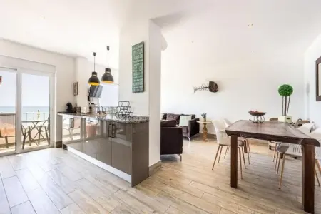 Beira Mar Apartment, Appartement à Armação de Pêra Plage - Photo 1