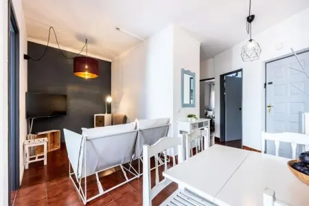 Alvor Modern Comfort, Appartement à Alvor avec Piscine & Plages - Photo 1