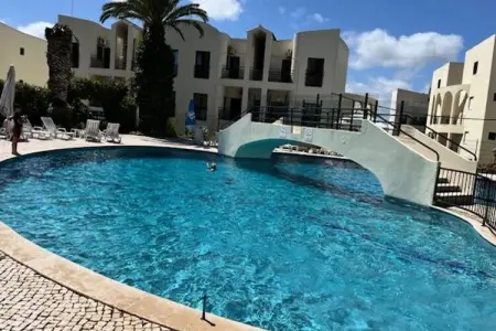 Alvor Modern Comfort, Appartement à Alvor avec Piscine & Plages - Photo 13
