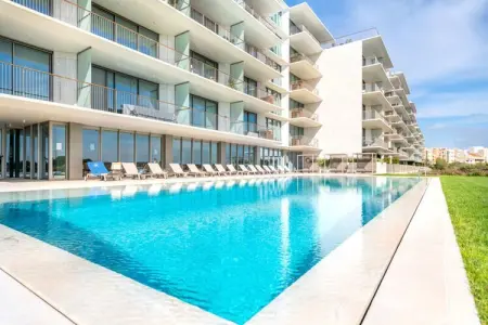Bayline - Dinas Apartment, Appartement à Armação de Pêra près de la plage - Photo 1
