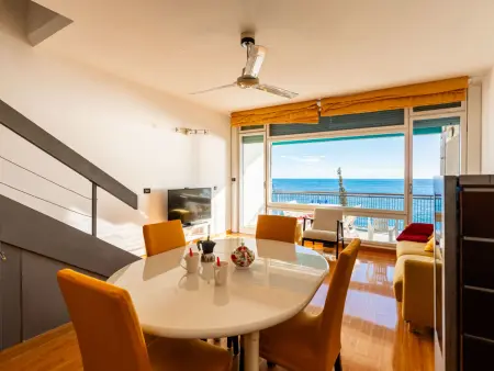 Capo Pino tra le Onde, Maison 8 personnes à Sanremo - Photo 1