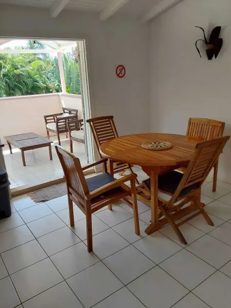 Appartement lumineux avec terrasse à Le Gosier, 70 m² - Photo 4