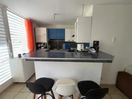 Appartement près de Le Moule avec terrasse et climatisation - Photo 6