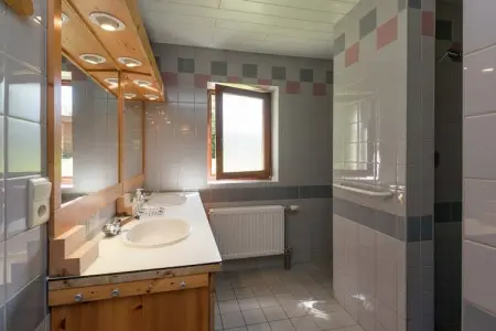 O Vih Fat, Maison de vacances avec piscine à Waimes - Photo 14