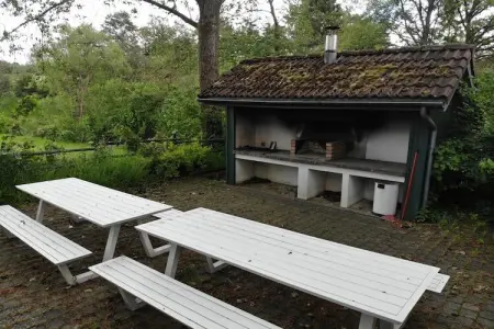 Le Jeu de L'Oie, Villa pittoresque près de la vue sur le lac - Photo 9