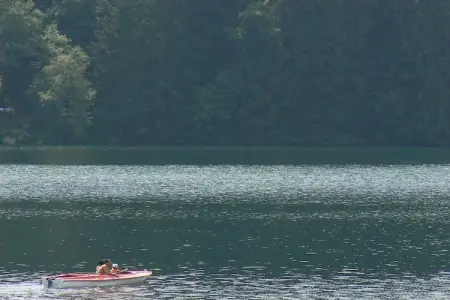 Le Jeu de L'Oie, Villa pittoresque près de la vue sur le lac - Photo 46