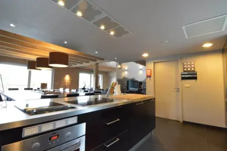 Le Lodge à 8 Brins, Villa à Nadrin avec piscine et vue - Photo 15