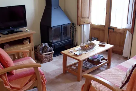 Can Códol 3, Gîte à Maians avec Piscine et Jardin - Photo 9