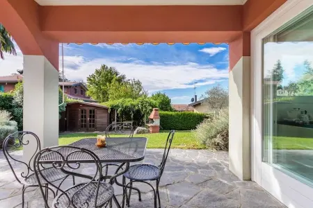 Varese Tre, Villa ensoleillée avec terrasse - Photo 31
