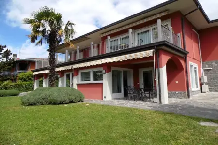 Varese Quattro, Villa à Barasso près du Lac de Varese - Photo 1
