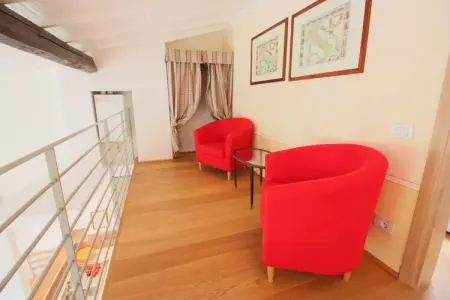Zuppa del Duca, Ferme à San Gimignano avec piscine - Photo 11