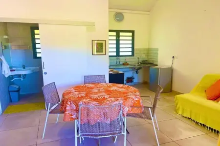 Cap Vanisa/Appartement 2 Chambres, Appartement pittoresque à Manapany avec piscine - Photo 1