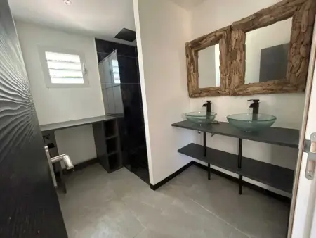 Villa charmante avec piscine privée à Le Diamant - Photo 12