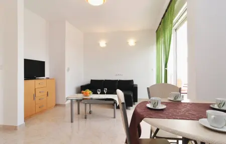 Appartement 4 personnes à Nin - Photo 1