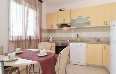 Appartement 4 personnes à Nin - Photo 2