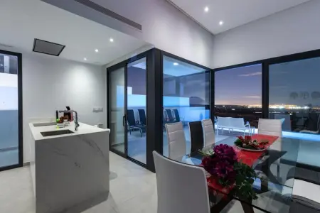 Maison à Ciudad Quesada, Villa à Rojales avec Piscine Infinie - Photo 4