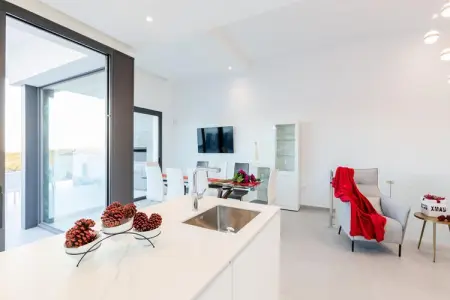 Maison à Ciudad Quesada, Villa à Rojales avec Piscine Infinie - Photo 10