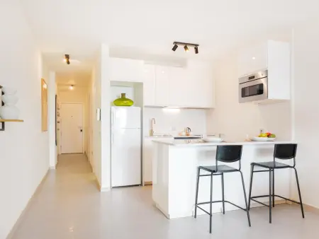 Appartement lumineux avec terrasse près de la plage - Photo 4