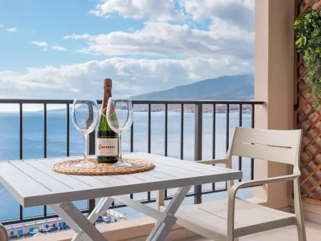 Appartement lumineux avec terrasse près de la plage - Photo 10