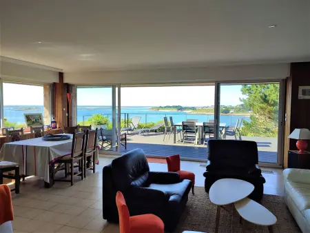 Maison pieds dans l'eau à Trébeurden avec jardin et terrasse - Photo 13
