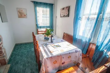81175, Appartement de vacances avec 2 chambres - Photo 6