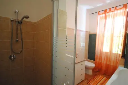 81175, Appartement de vacances avec 2 chambres - Photo 12