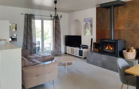 Maison 5 personnes à Besse sur Issole - Photo 2