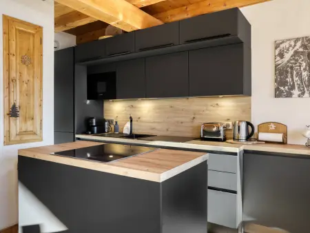 Chalet spacieux à Bisanne 1500 avec WIFI et vue spectaculaire - Photo 2